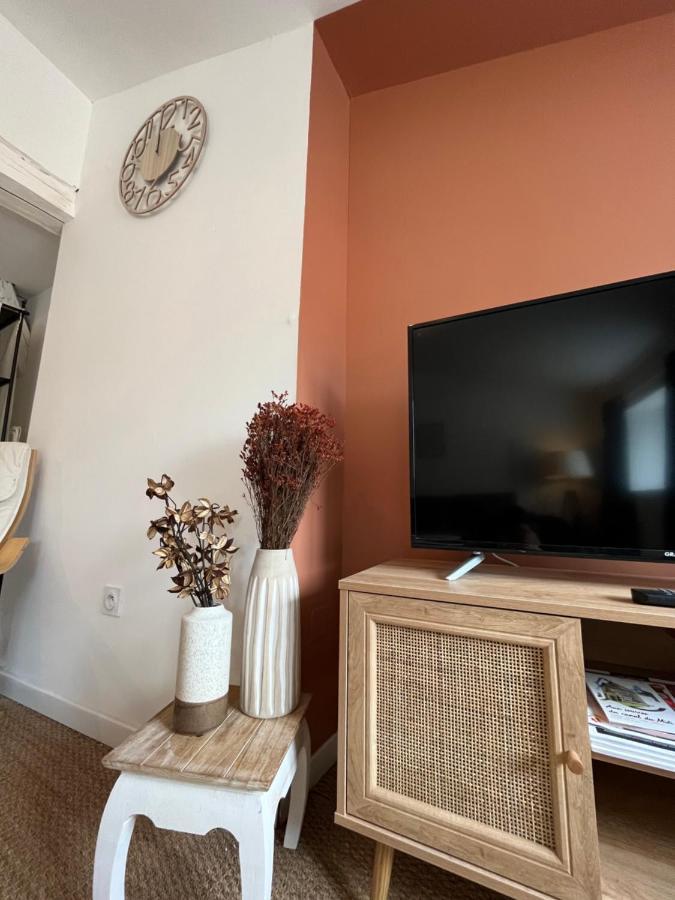 Апартаменты Loft Cosy - Centre Historique Climatise Ревель Экстерьер фото