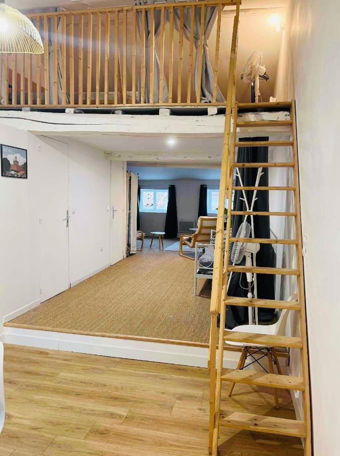 Апартаменты Loft Cosy - Centre Historique Climatise Ревель Экстерьер фото