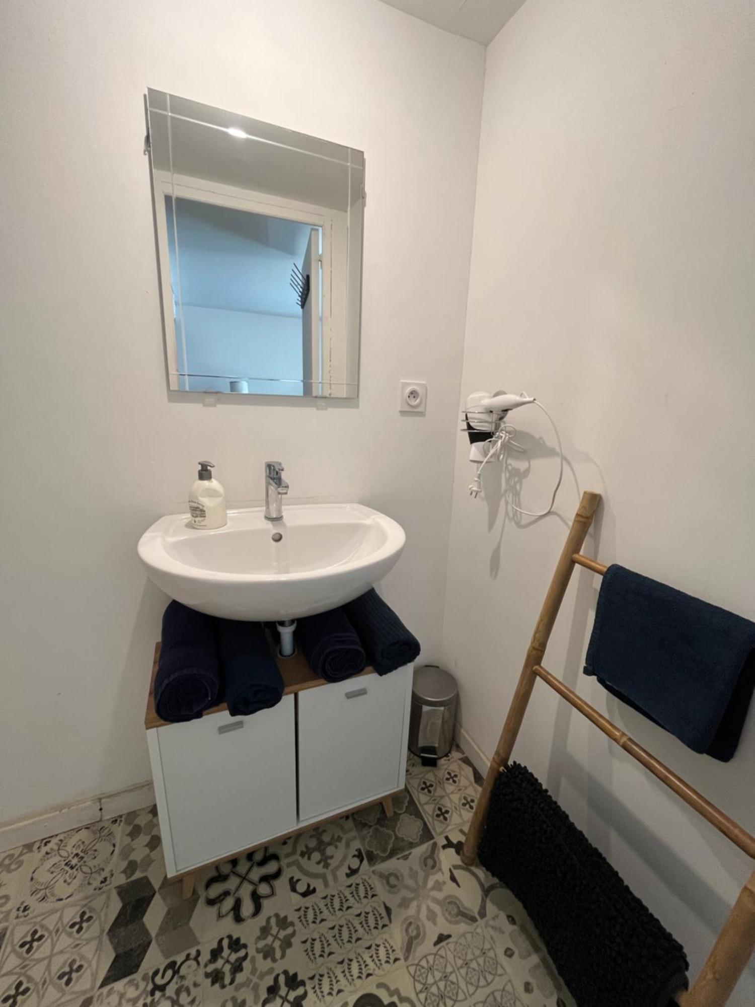 Апартаменты Loft Cosy - Centre Historique Climatise Ревель Экстерьер фото