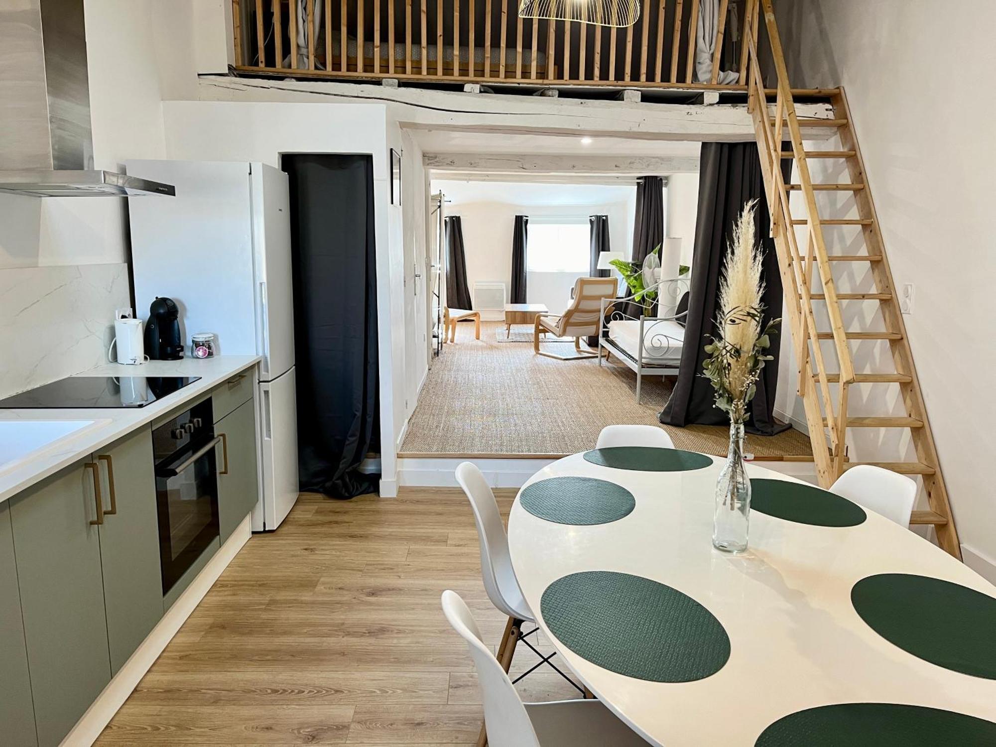 Апартаменты Loft Cosy - Centre Historique Climatise Ревель Экстерьер фото